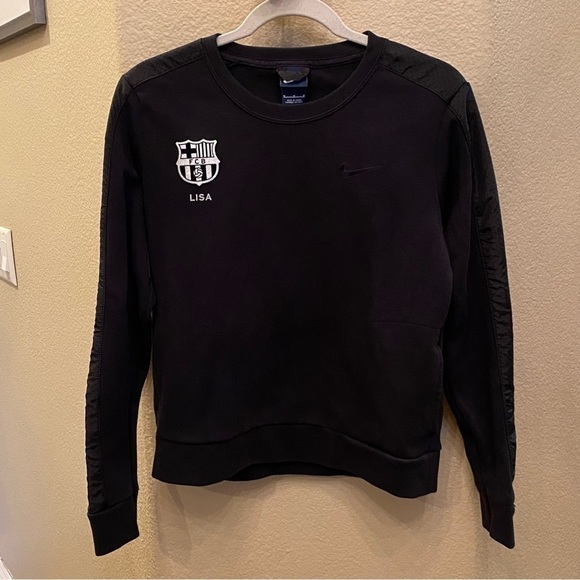 Nike Tops - NIKE Women Black FCB Personalized ‘Lisa’ Sweatshirt Size Medium
